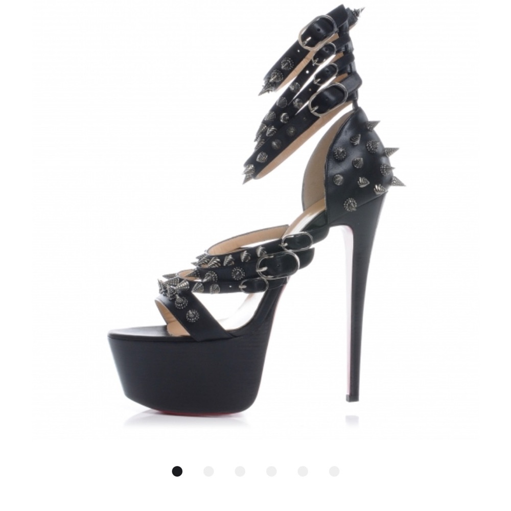 ISO louboutin Botticellita